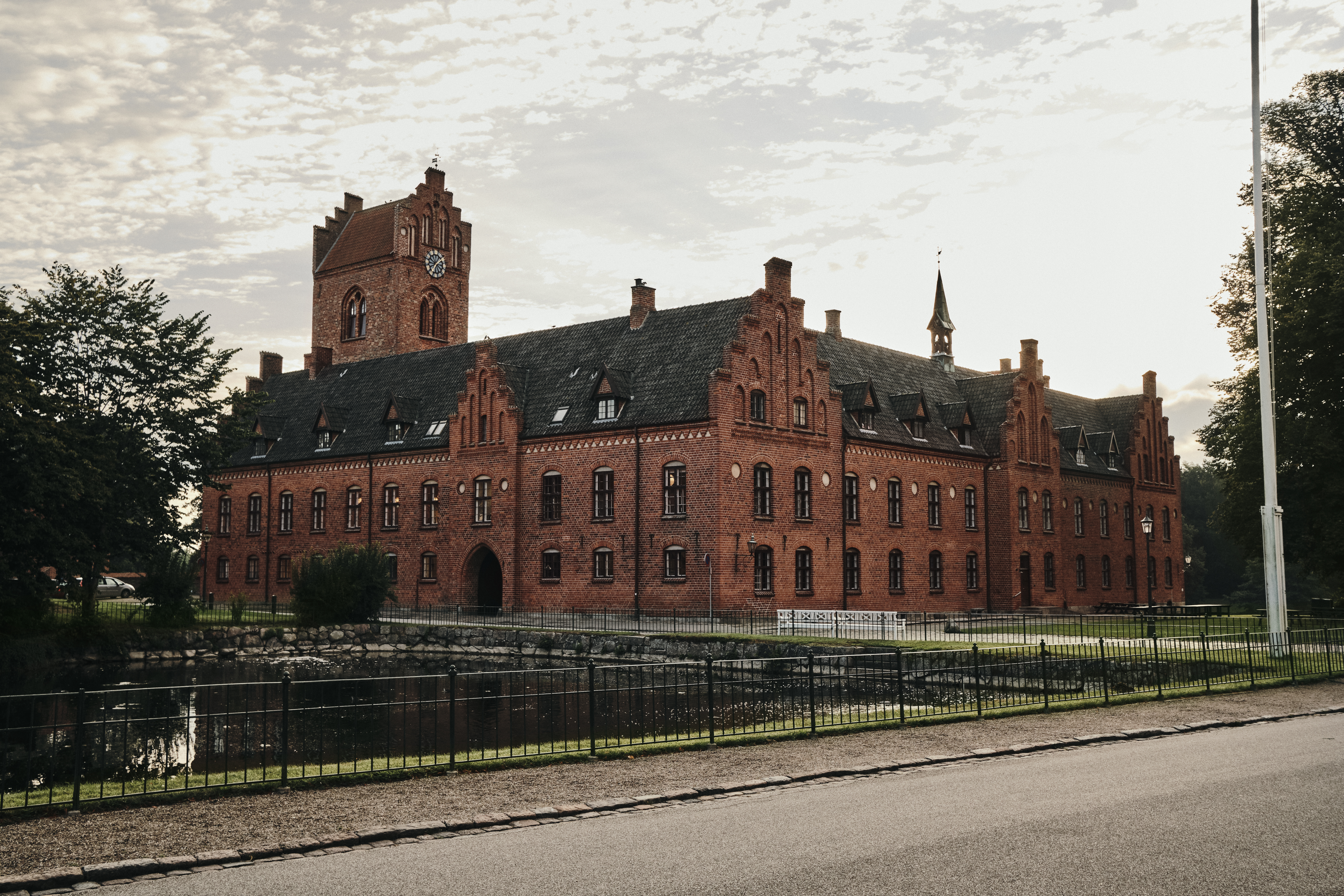 Billede af klosterbygningen på Herlufsholm Skole
