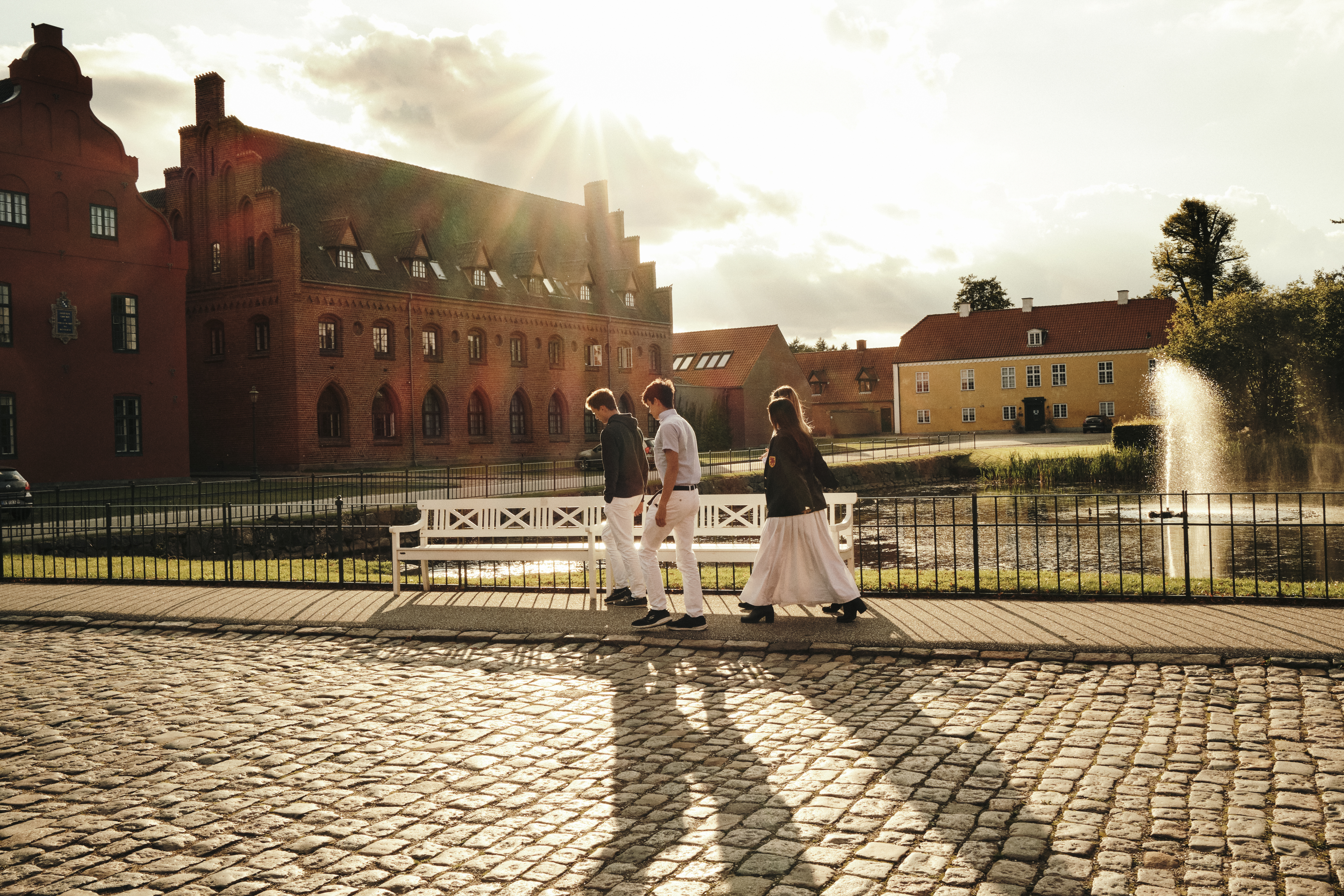Students walking around at Herlufsholm